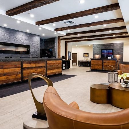 Crowne Plaza Hotel Moncton Downtown By Ihg Екстер'єр фото