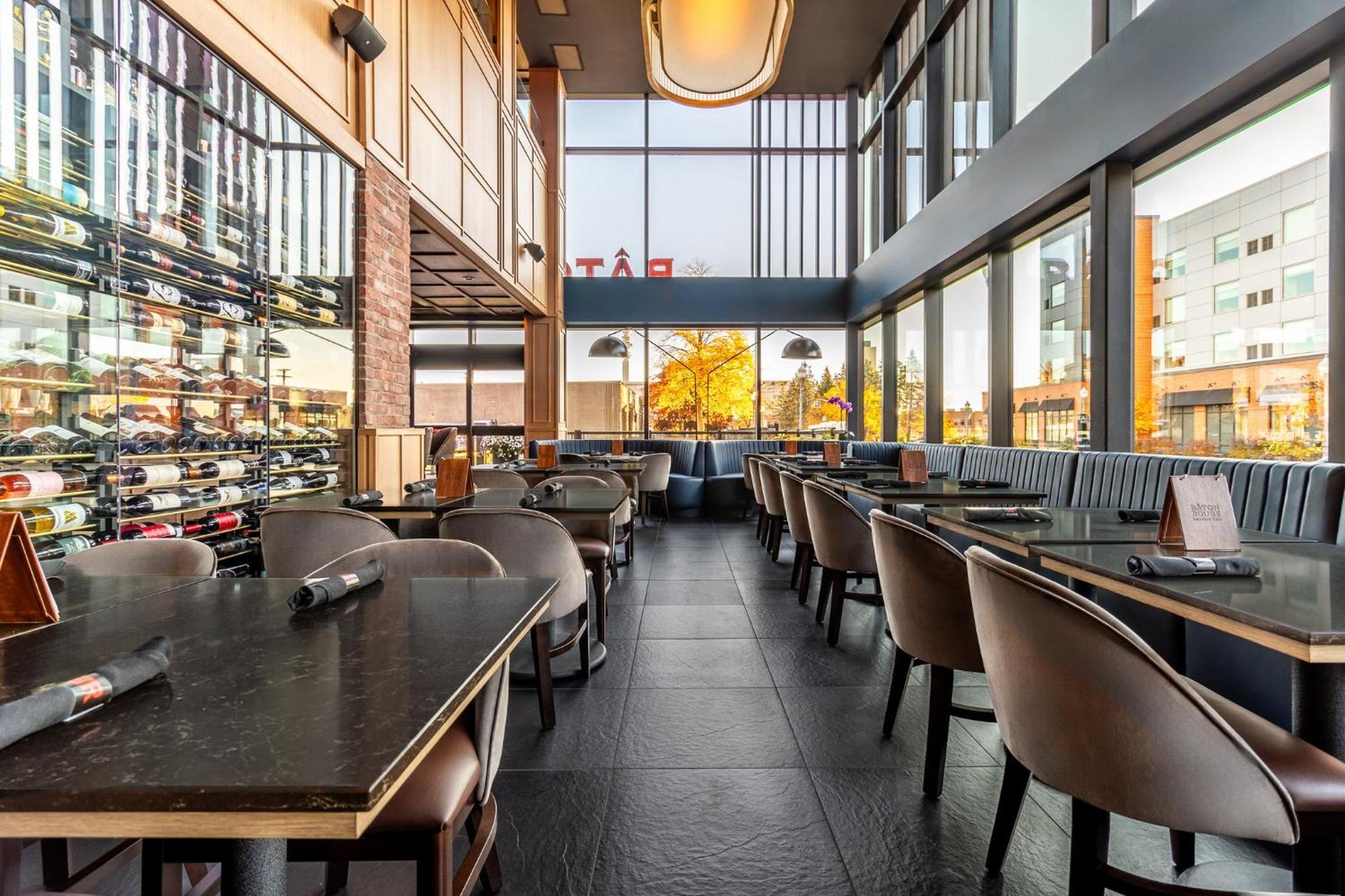 Crowne Plaza Hotel Moncton Downtown By Ihg Екстер'єр фото